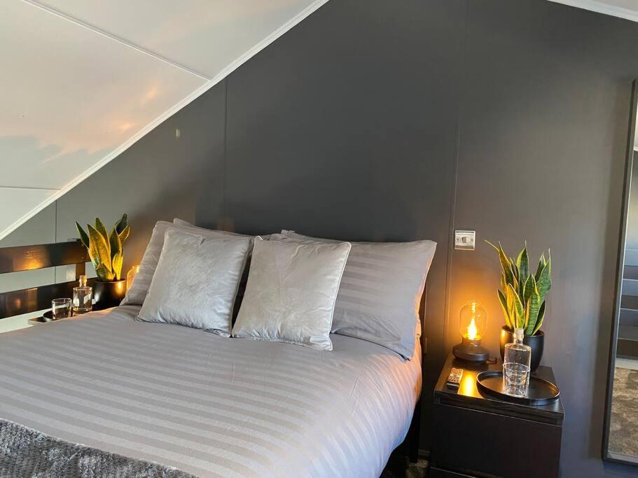 Seascape - Floating Home At Brighton Marina With Free Parking Buitenkant foto