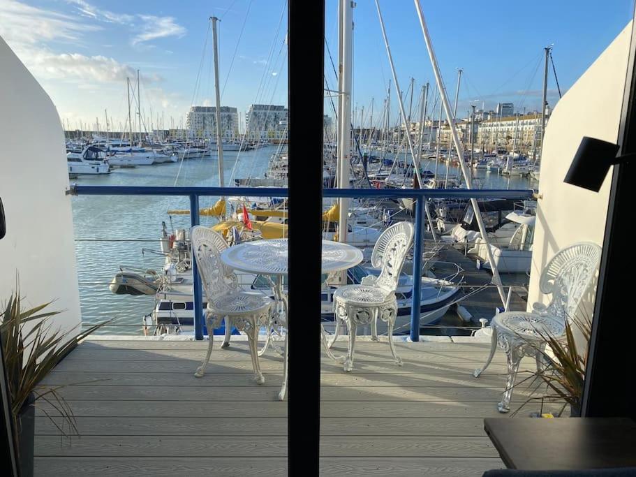 Seascape - Floating Home At Brighton Marina With Free Parking Buitenkant foto